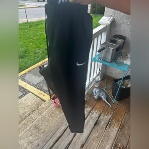 nike therma fit joggers brand new